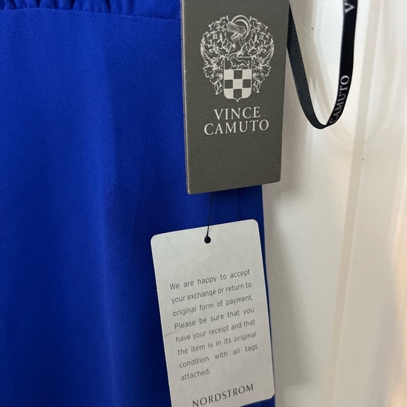 Vince Camuto's elegant fit & flare dress - Picture 6 of 8
